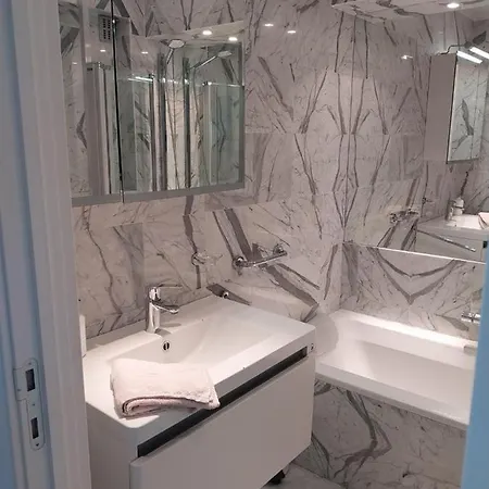 @ Jacques Seaview Ostende